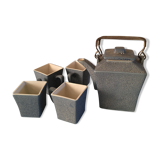 Teapot and its 4 square cups Agatha's Bester