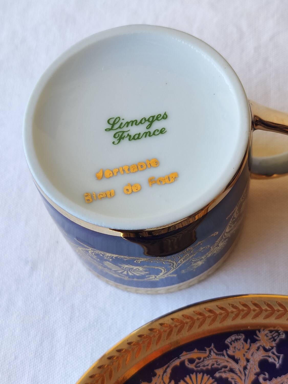 6 litron cups and saucers - oven blue and gold - Limoges porcelain