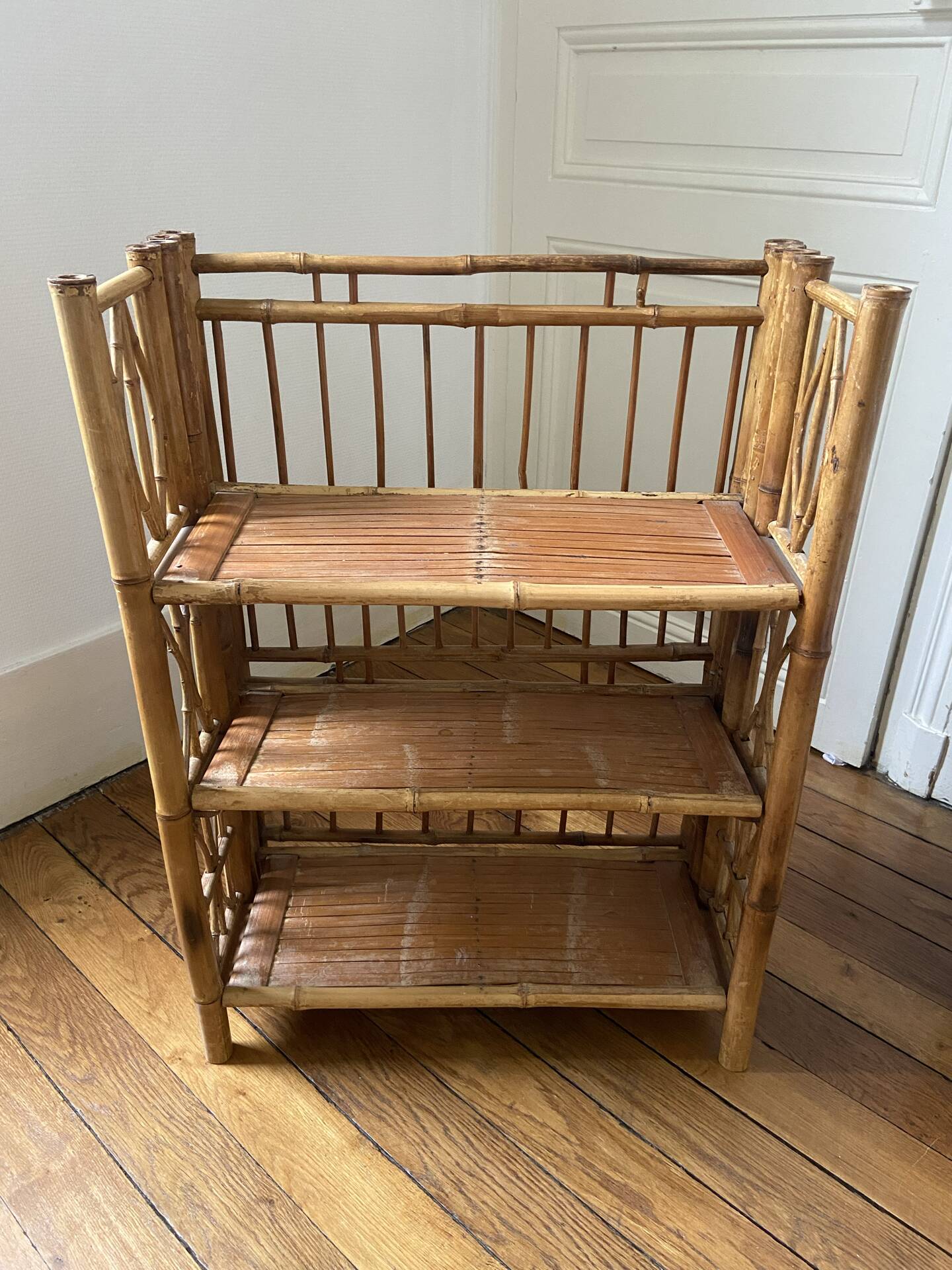 Foldable rattan furniture