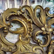 Antique gilded mirror in Baroque/Rococo style – Very richly carved frame