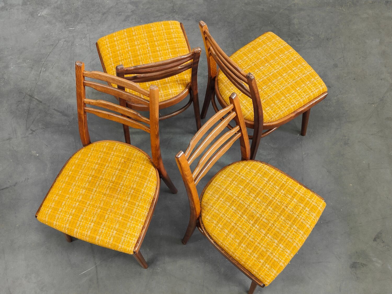 Suite of 4 Czech chairs wood and fabric Yellow "Univerzal" late 60