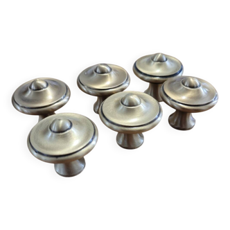 6 boutons de meuble en laiton patiné