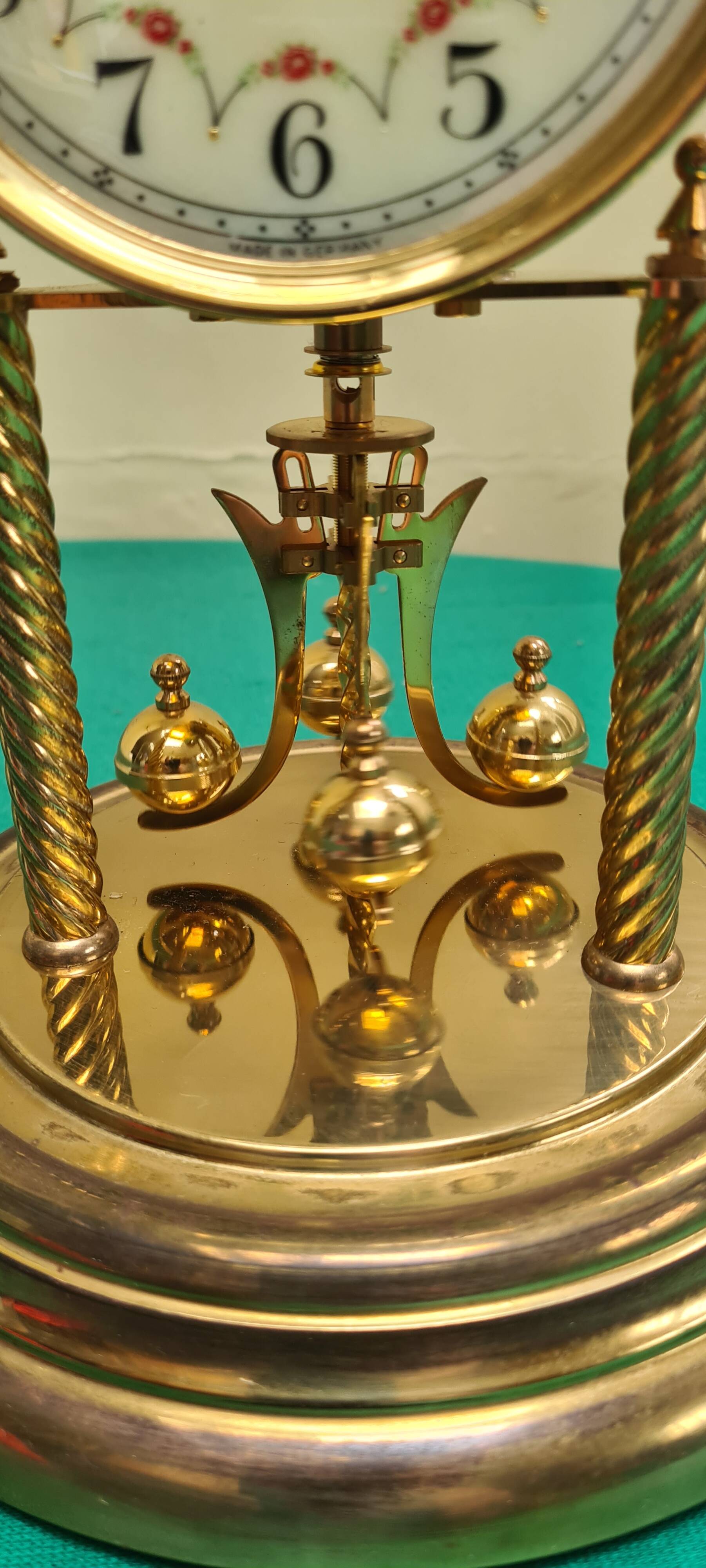 Kundo 400 day pendulum