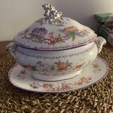 Sauce boat with lid in Sarreguemines earthenware 1860-1919