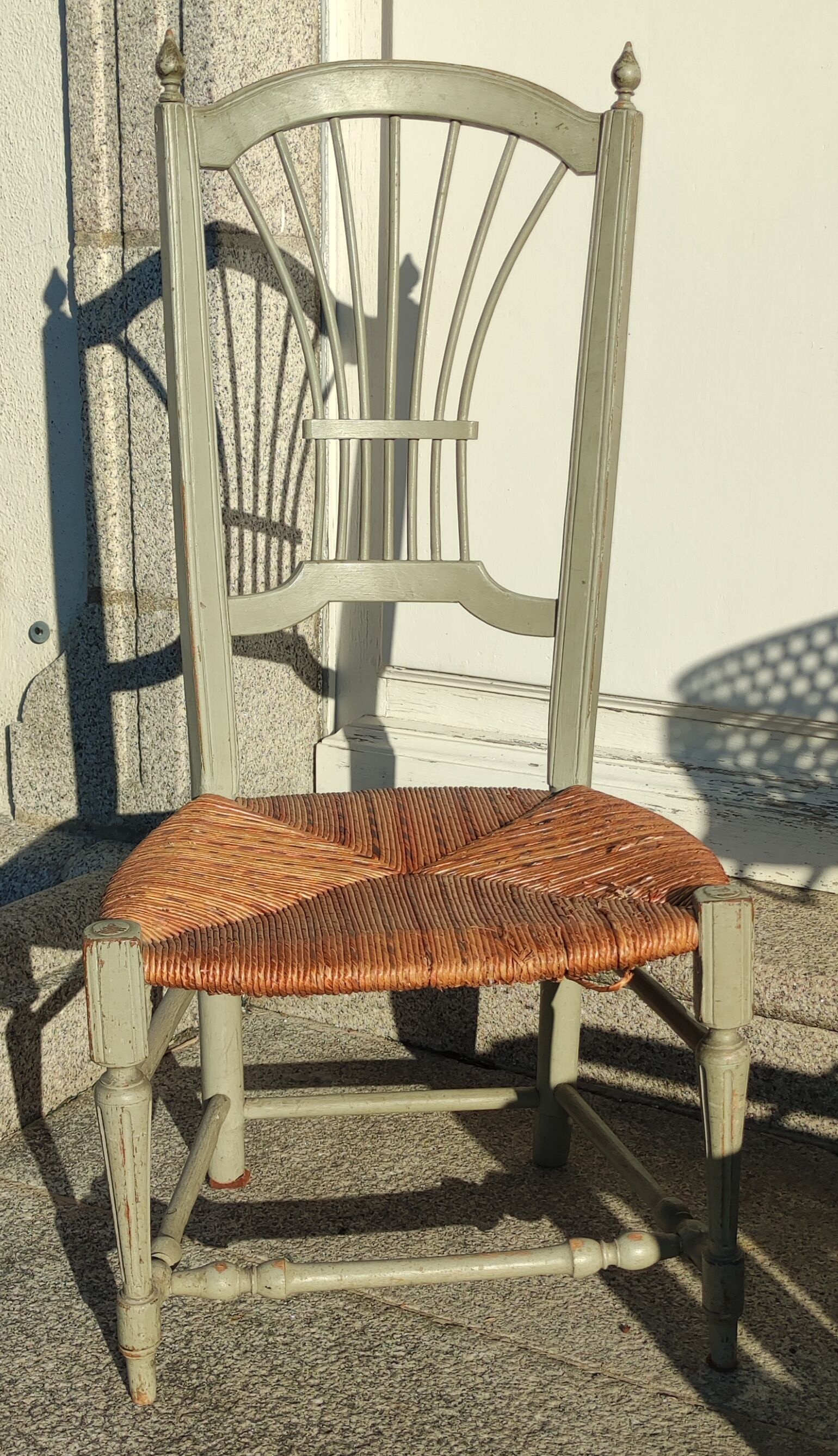 Old changing chair Louis XVI