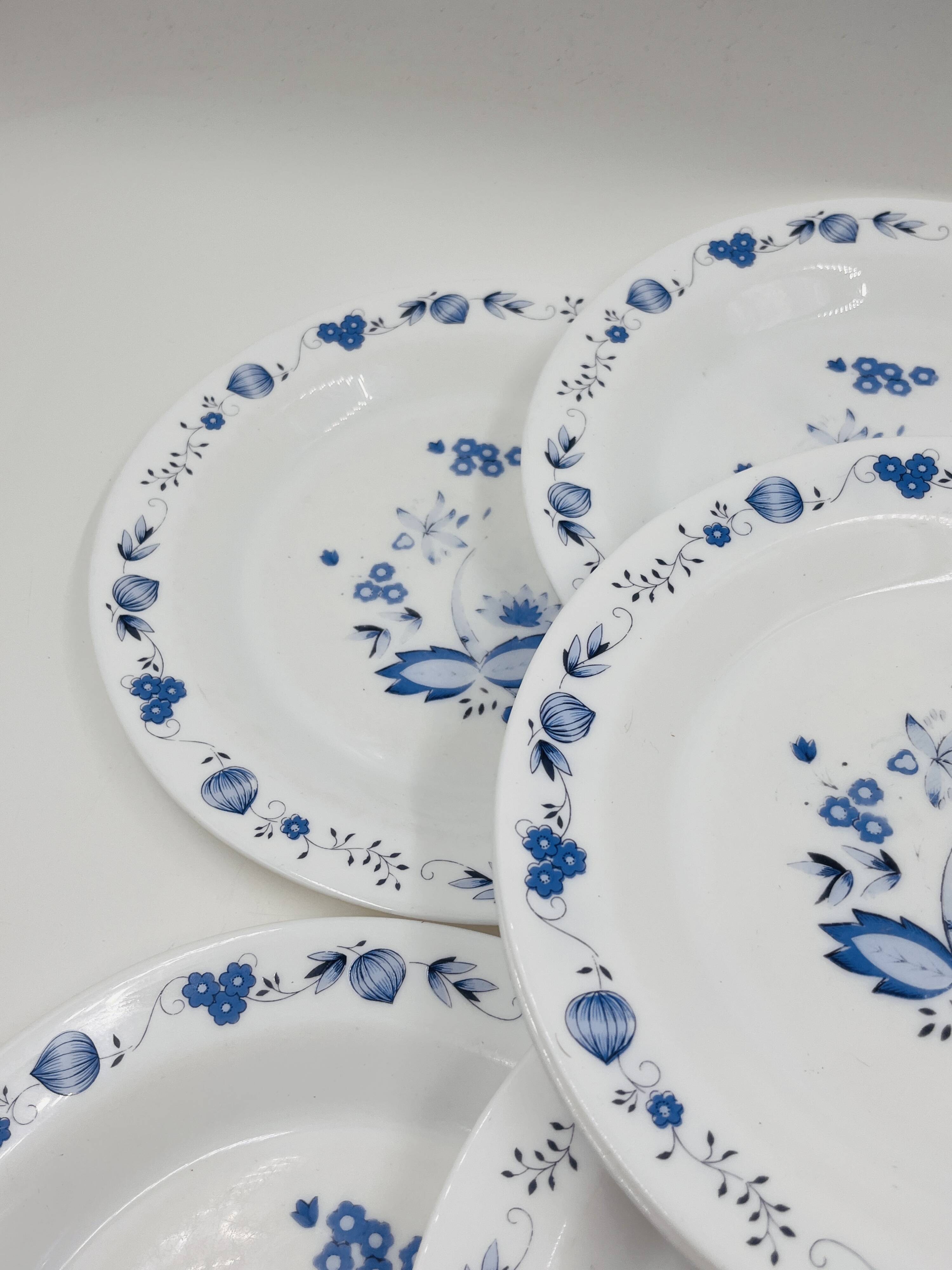 Set of 8 plates, model: Aster