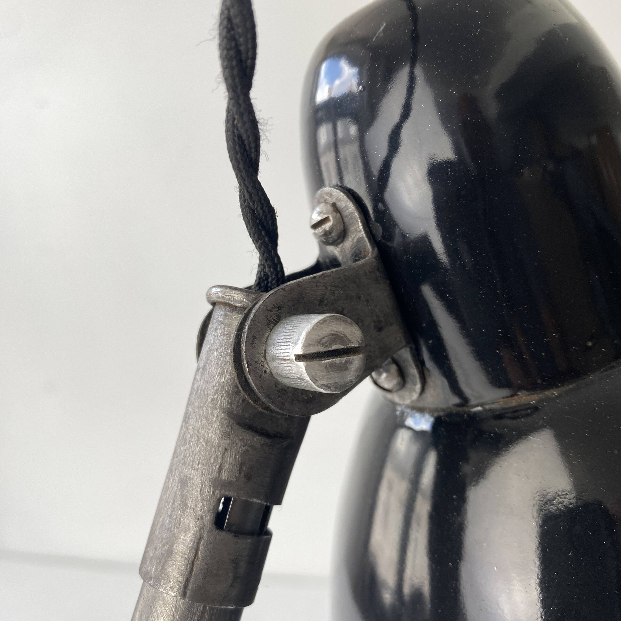 Old bauhaus industrial desk lamp "jacobus"