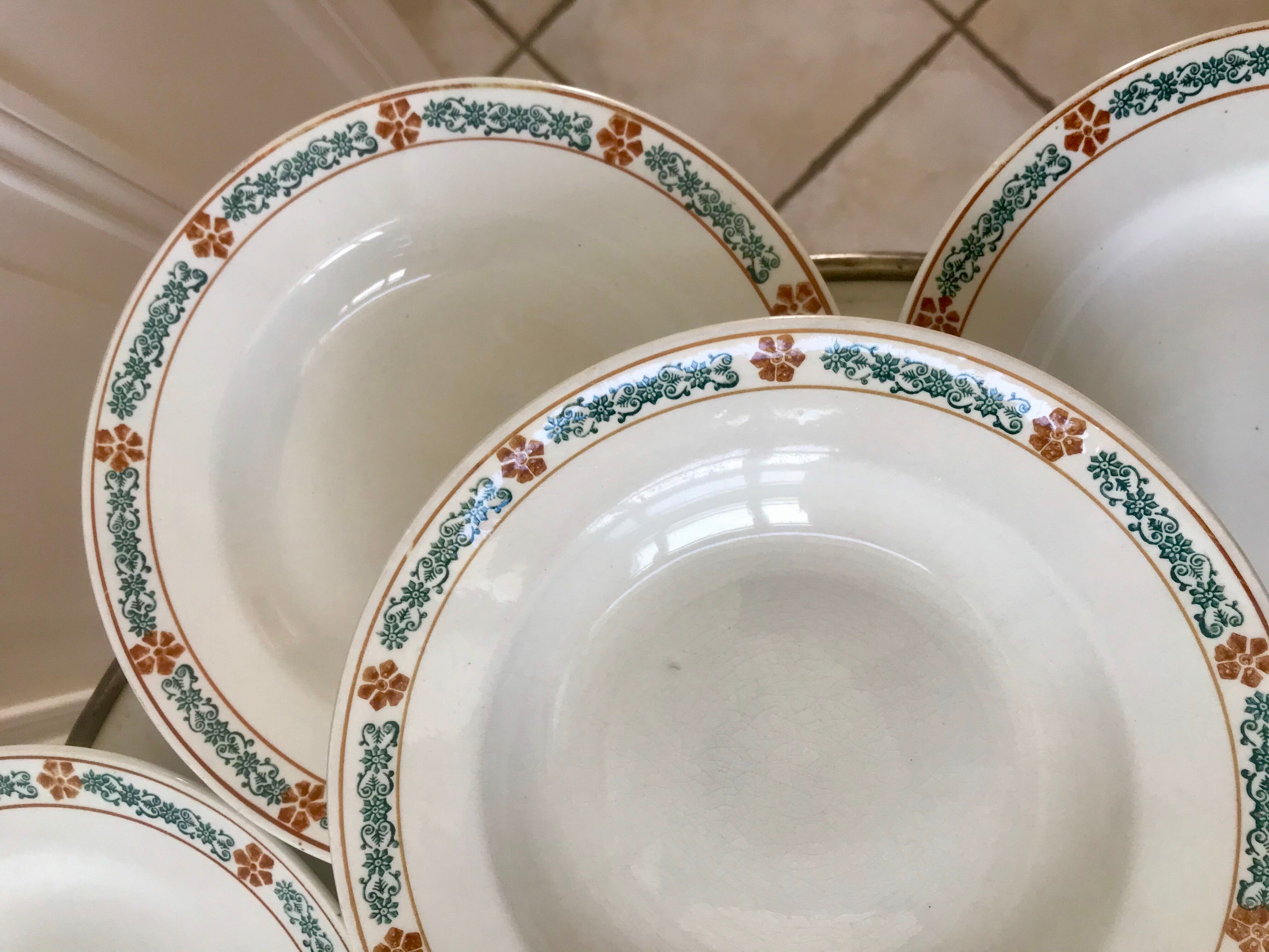 lot of 8 hollow plates Terre de Fer St Amand model "Molière" XXth