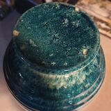 Stoneware ceramic vase with color gradient from the Accolay workshop