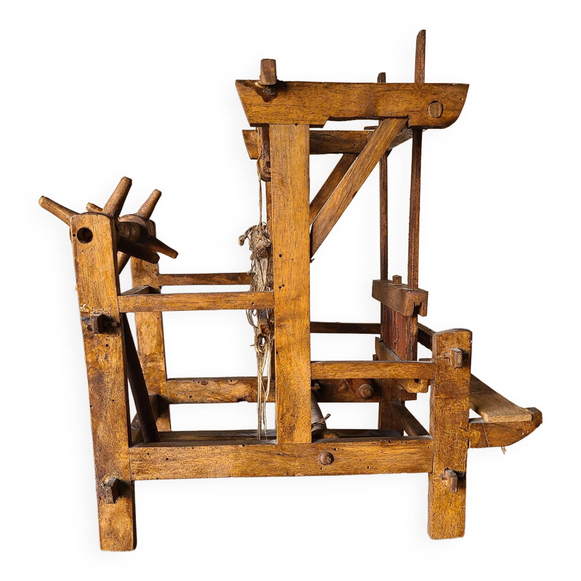 Métier à tisser de table, ancien, en bois. Selency