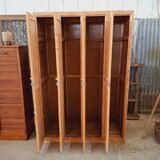 Vestiaire bois ancien