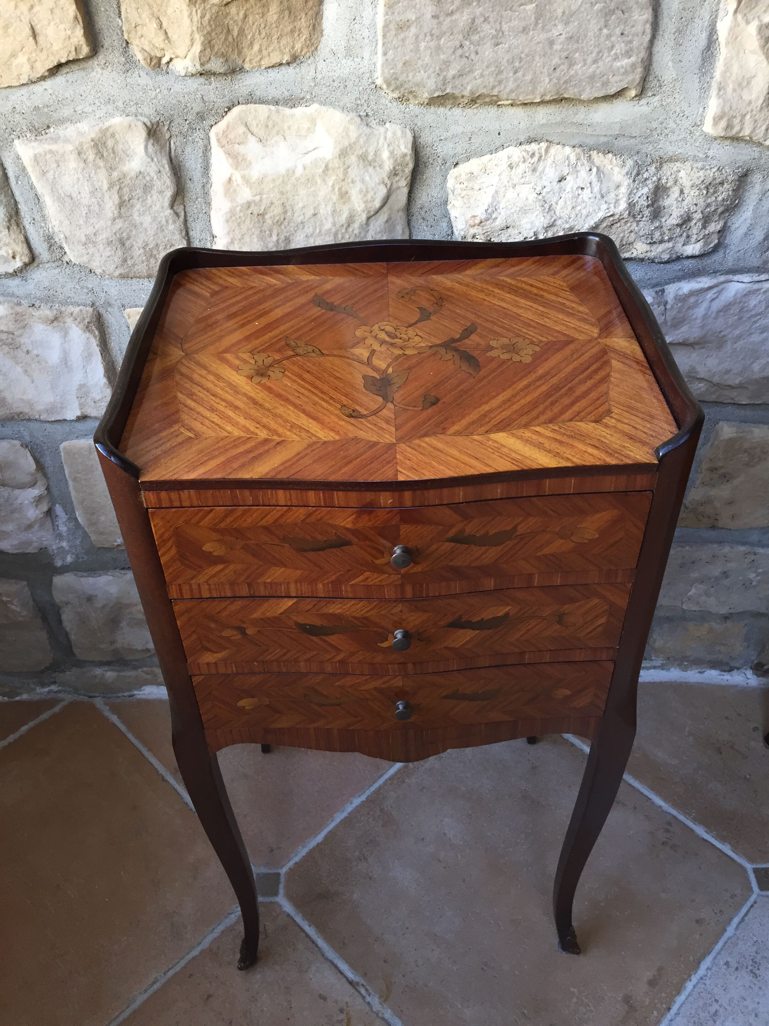 Pair of inlaid nightstands