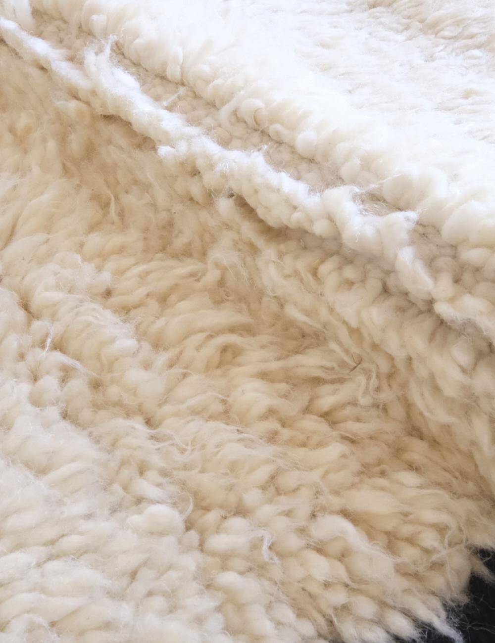 Beni Ouarain White Rug - 170 x 123 cm