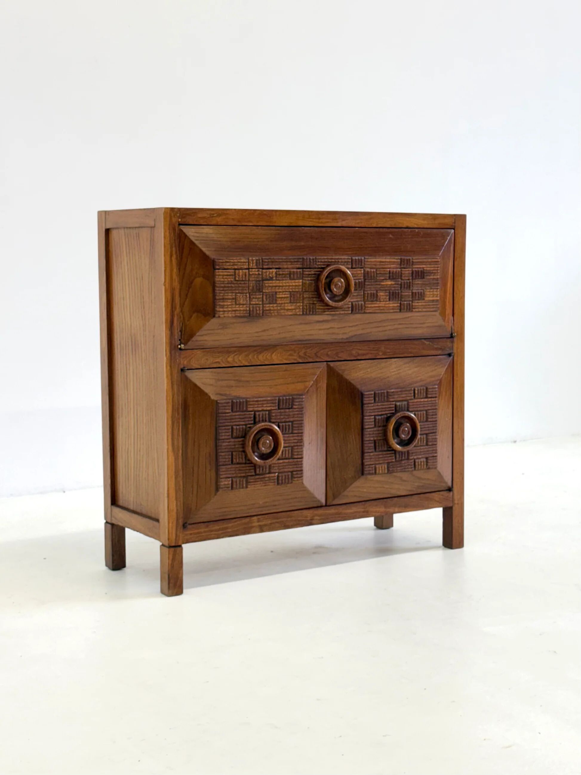 Italian Art Deco cabinet by Guglielmo Pecorini