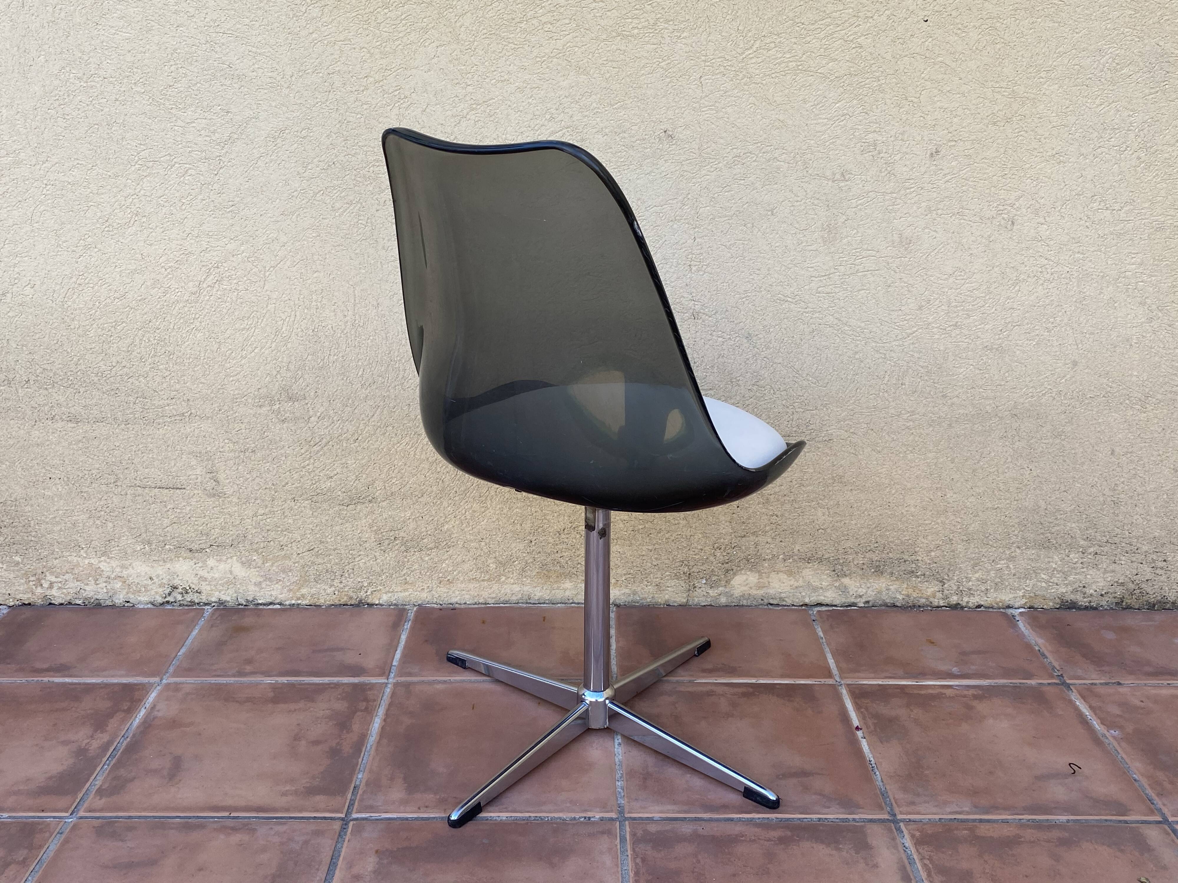 Pair of plexiglass shell and chrome steel chairs 1970.