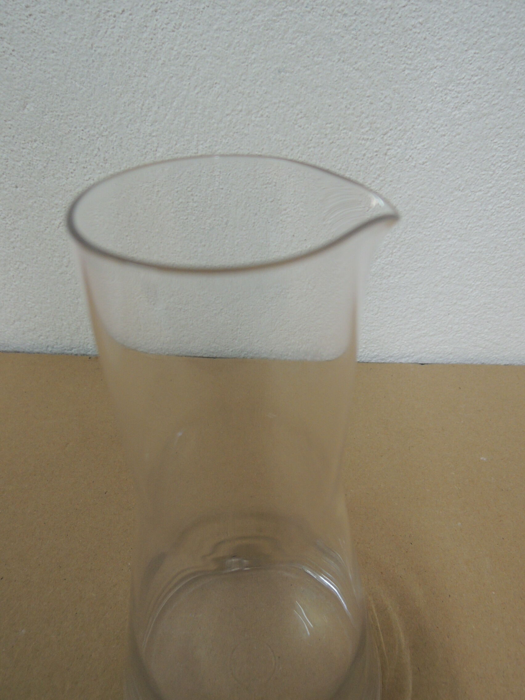 Laboratory vase
