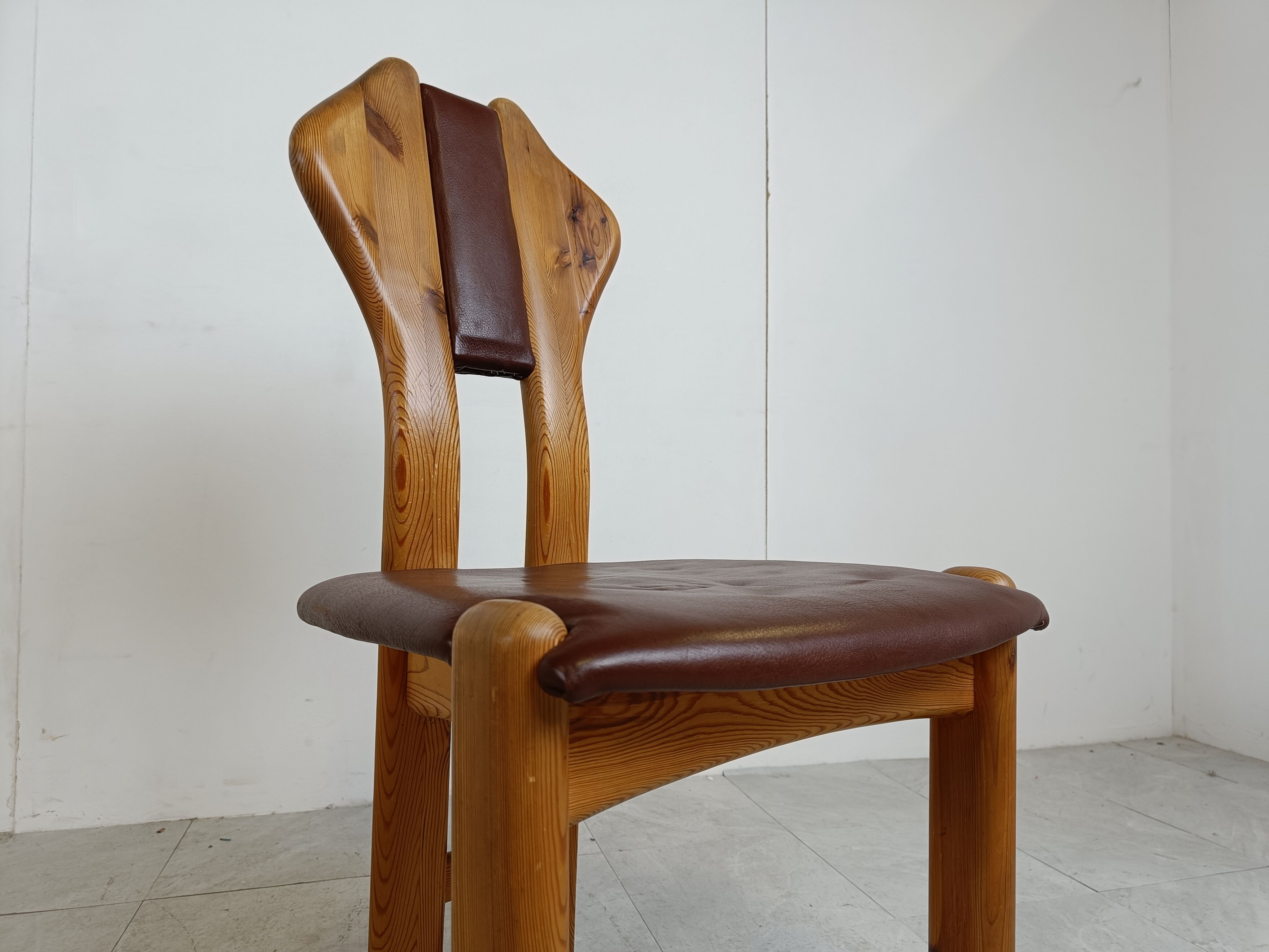 Chaises de salle à manger vintage en bois de pin - années 1970