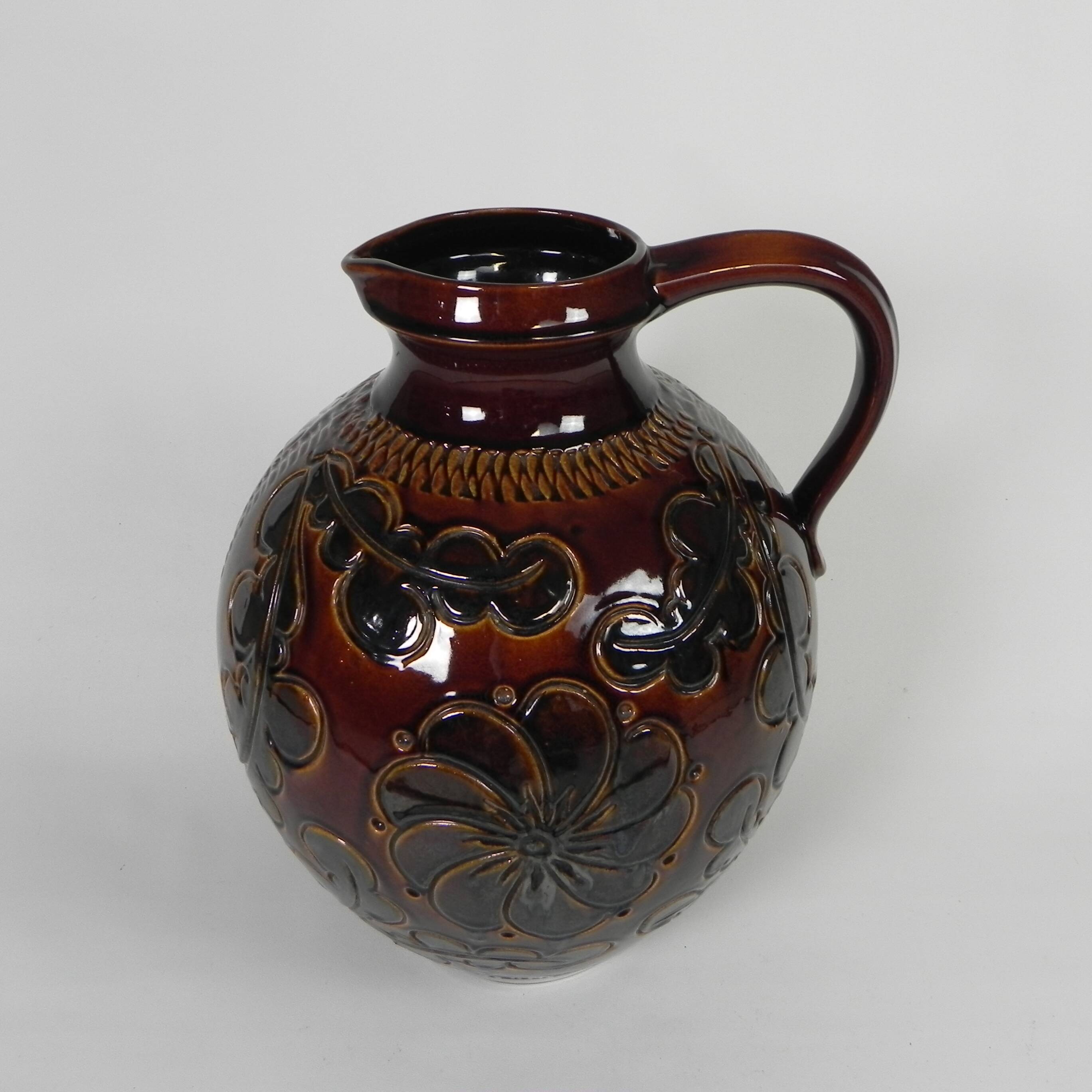 Large Germany vase, model 490-40, 1970s