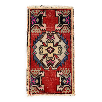 Small Vintage Turkish Rug 92x49 cm, Short Runner, Tribal, Shabby, Mini Carpet