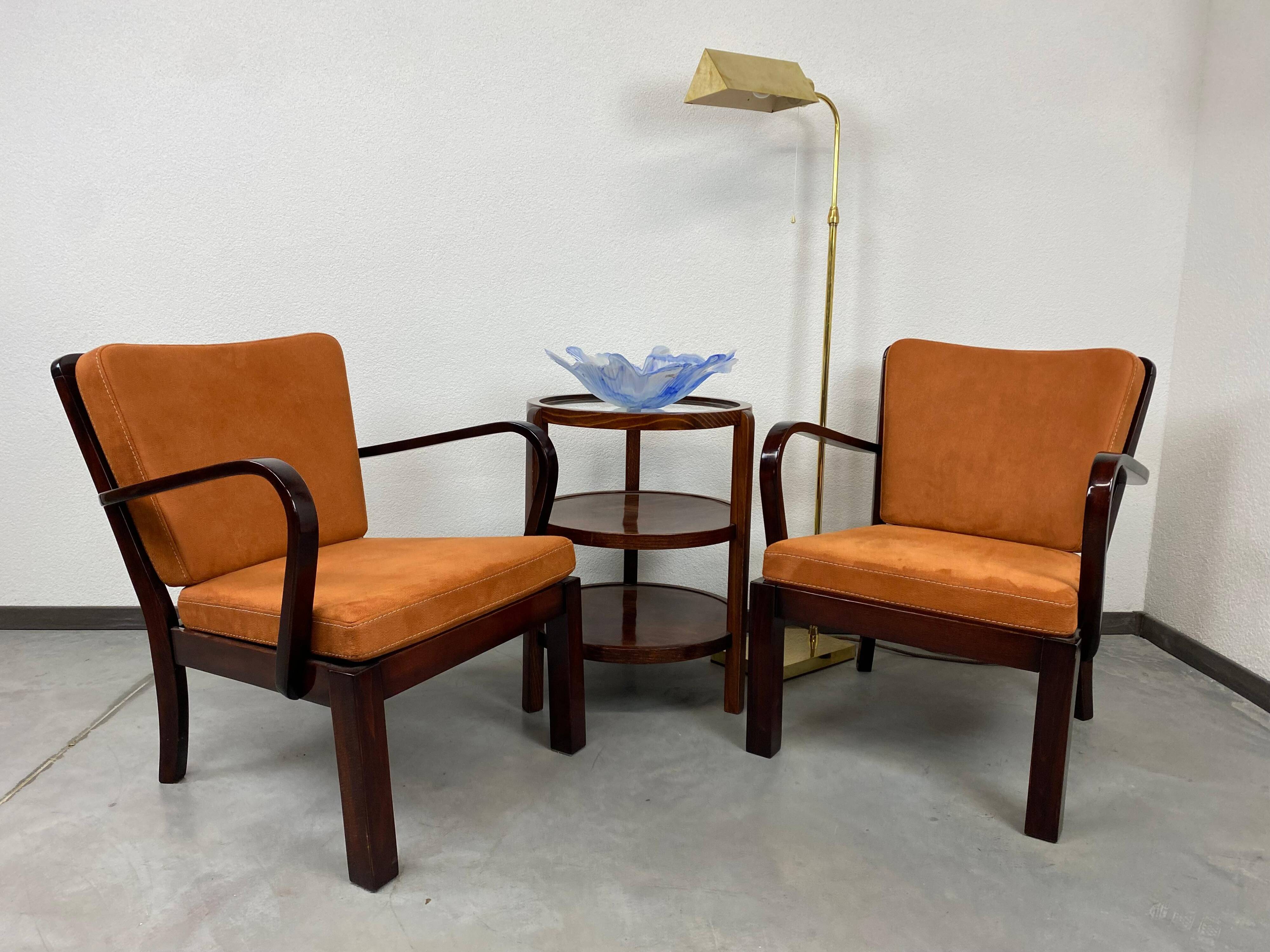 Paire de fauteuils Thonet Mundus