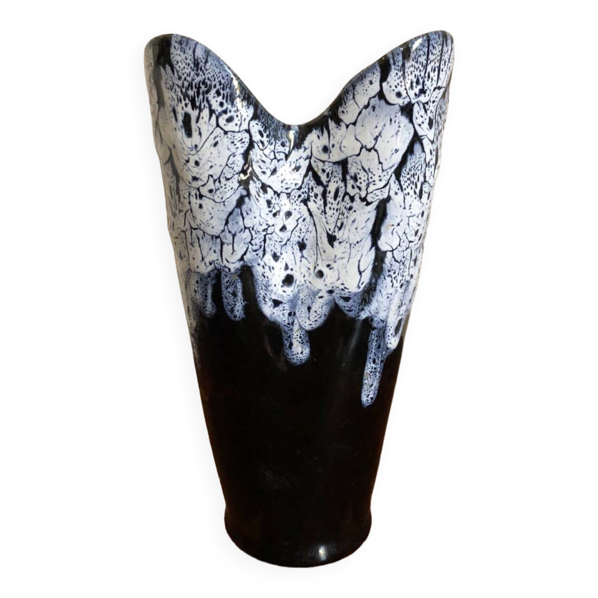 Flame stoneware ceramic vase