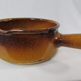 Enamelled terracotta pan