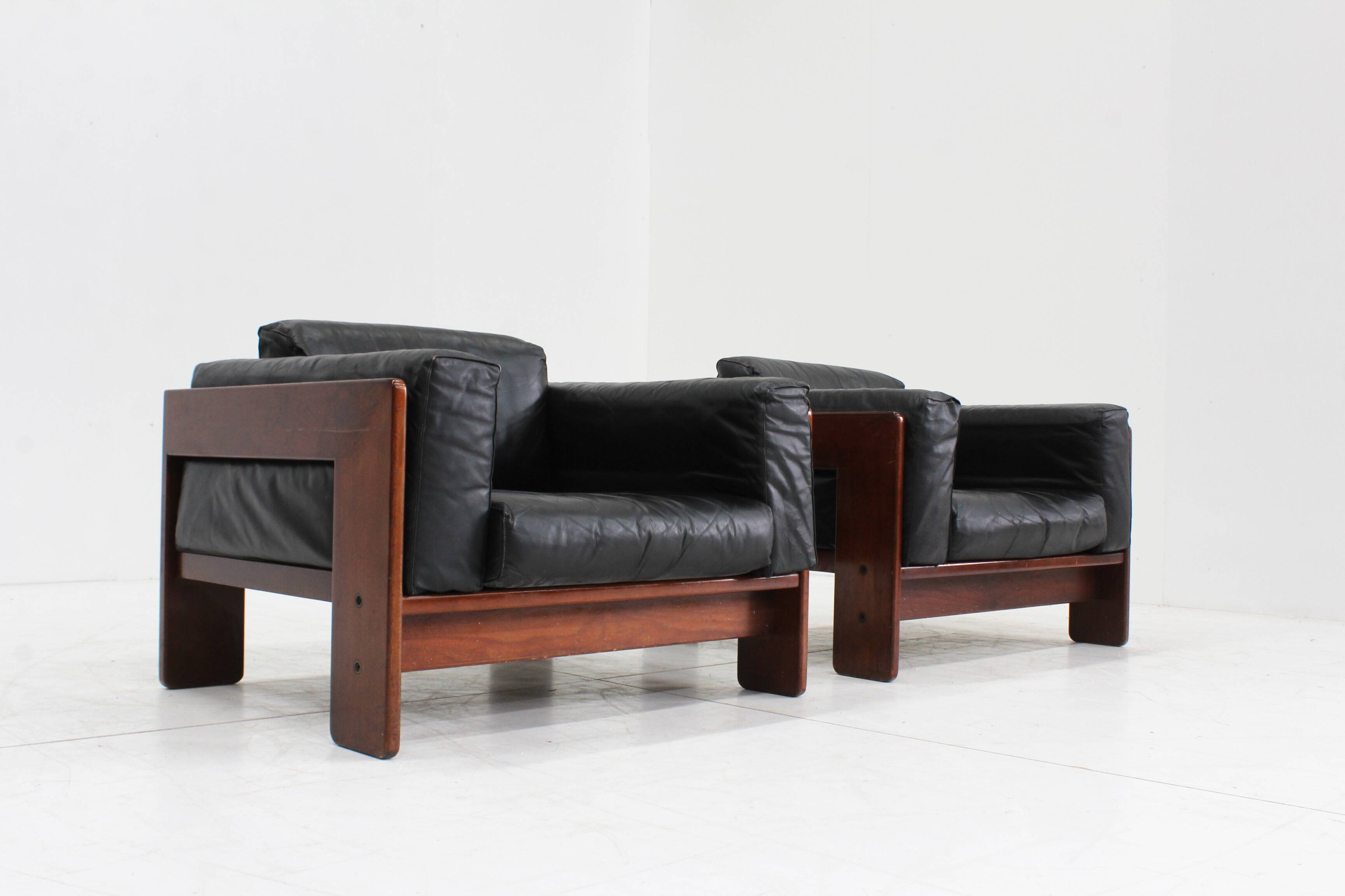 Vintage Knoll Bastiano Armchairs by Tobia Scarpa set of 2
