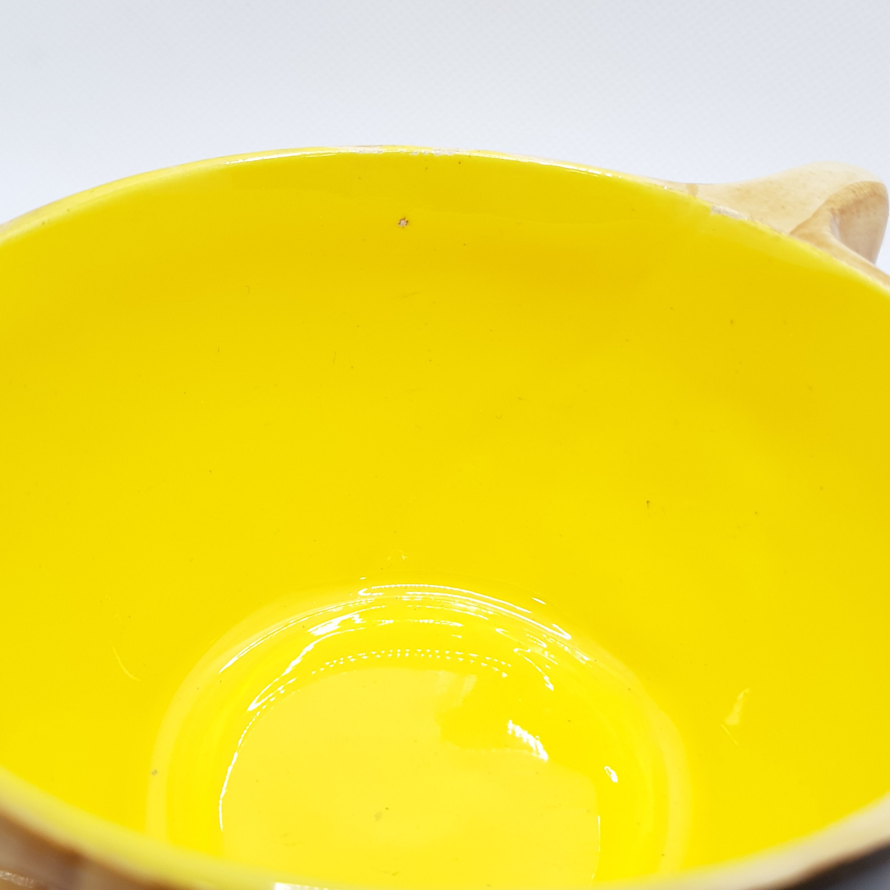 Tasse et soucoupe effet bois