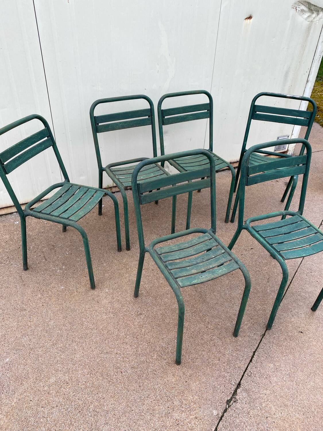 Set of 6 Tolix T1 metal chairs