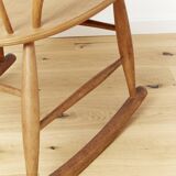Chaise à bascule Illum Wikkelsø "IW3" pour Niels Eilersen