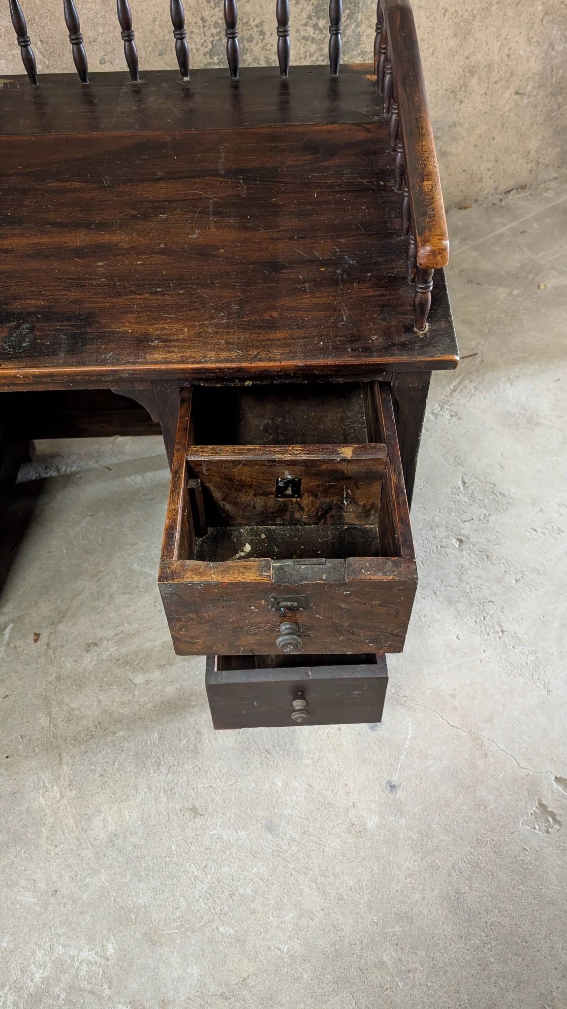 Bureau vintage