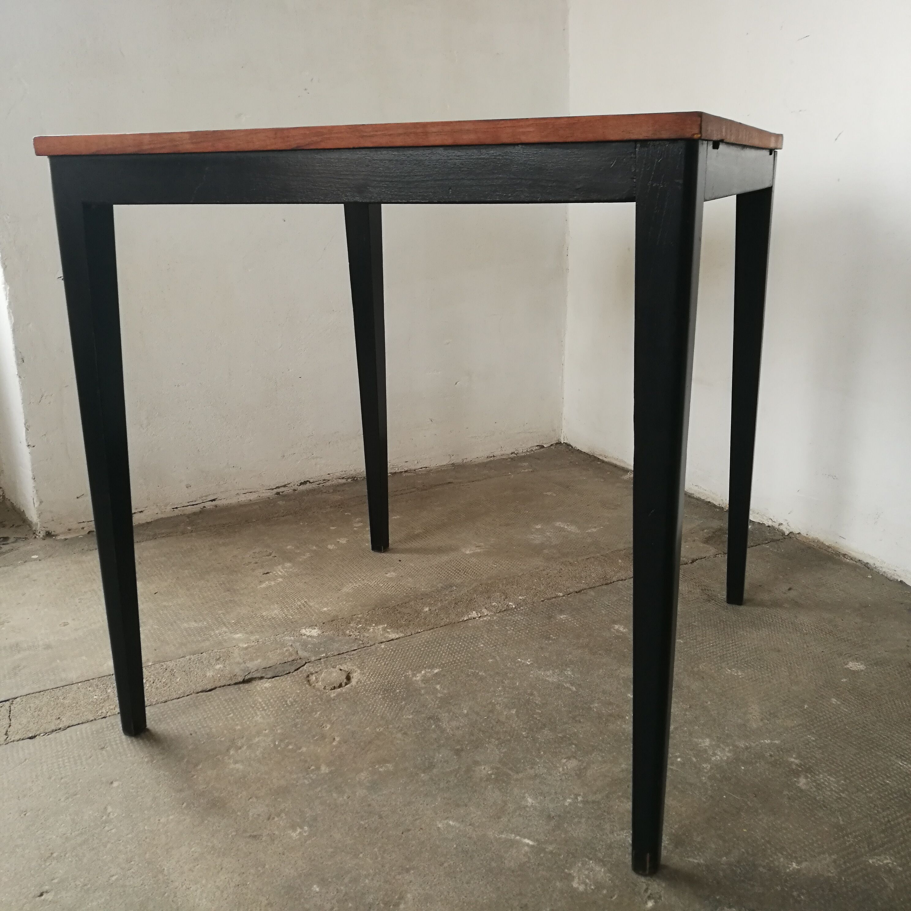 Scandinavian square table, spindle feet