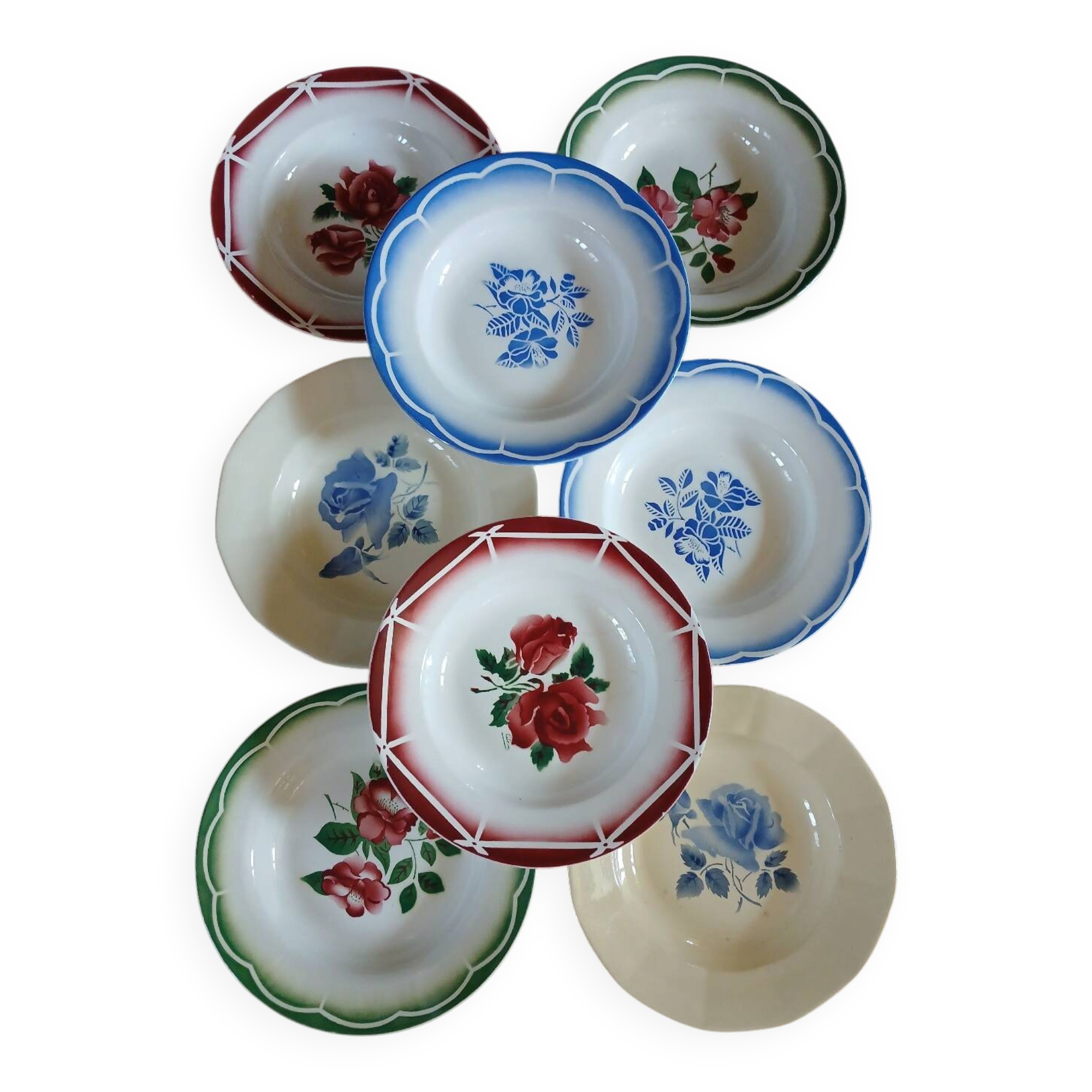 8 assiettes creuses anciennes dépareillées