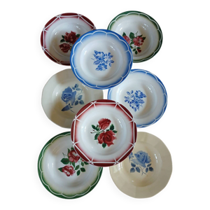 8 assiettes creuses anciennes