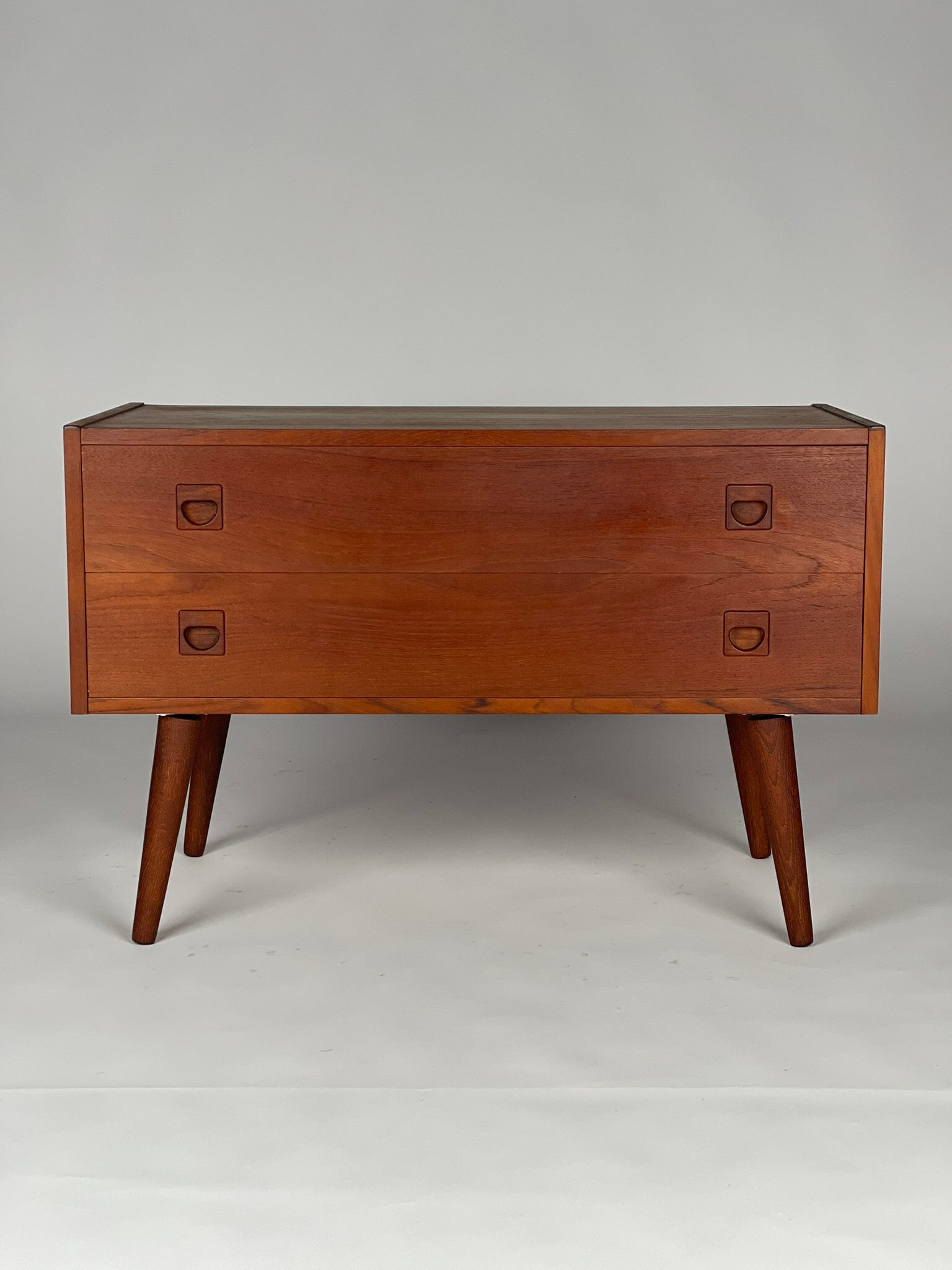 Commode scandinave en teck année 60