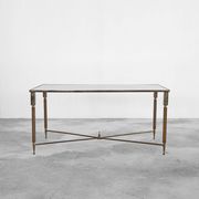 Table basse en laiton patiné et verre Maison Charles années 1960