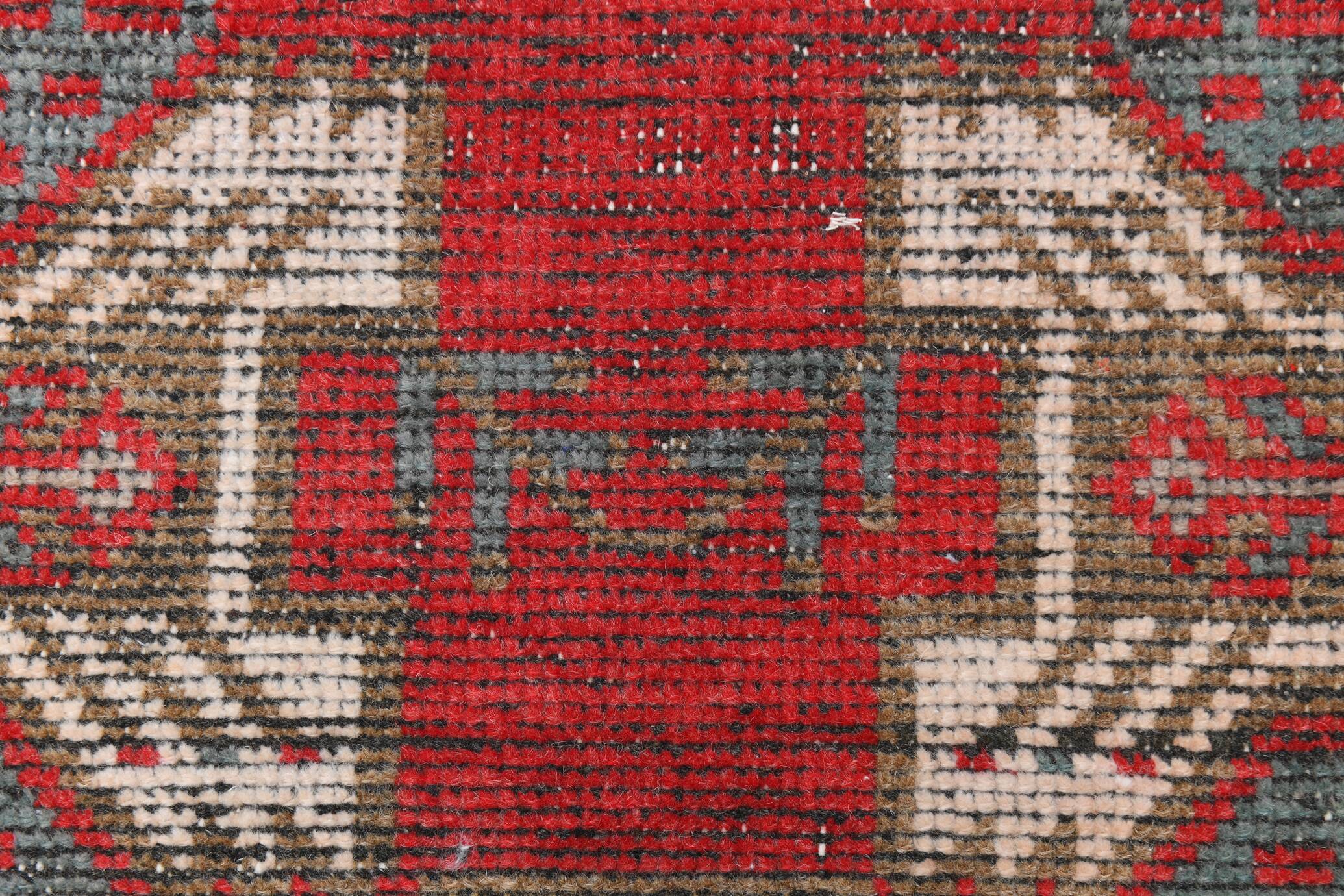 2x3 Red Green Oriental Vintage Rug, 48x89Cm