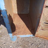 Industrial iron dressing cabinet