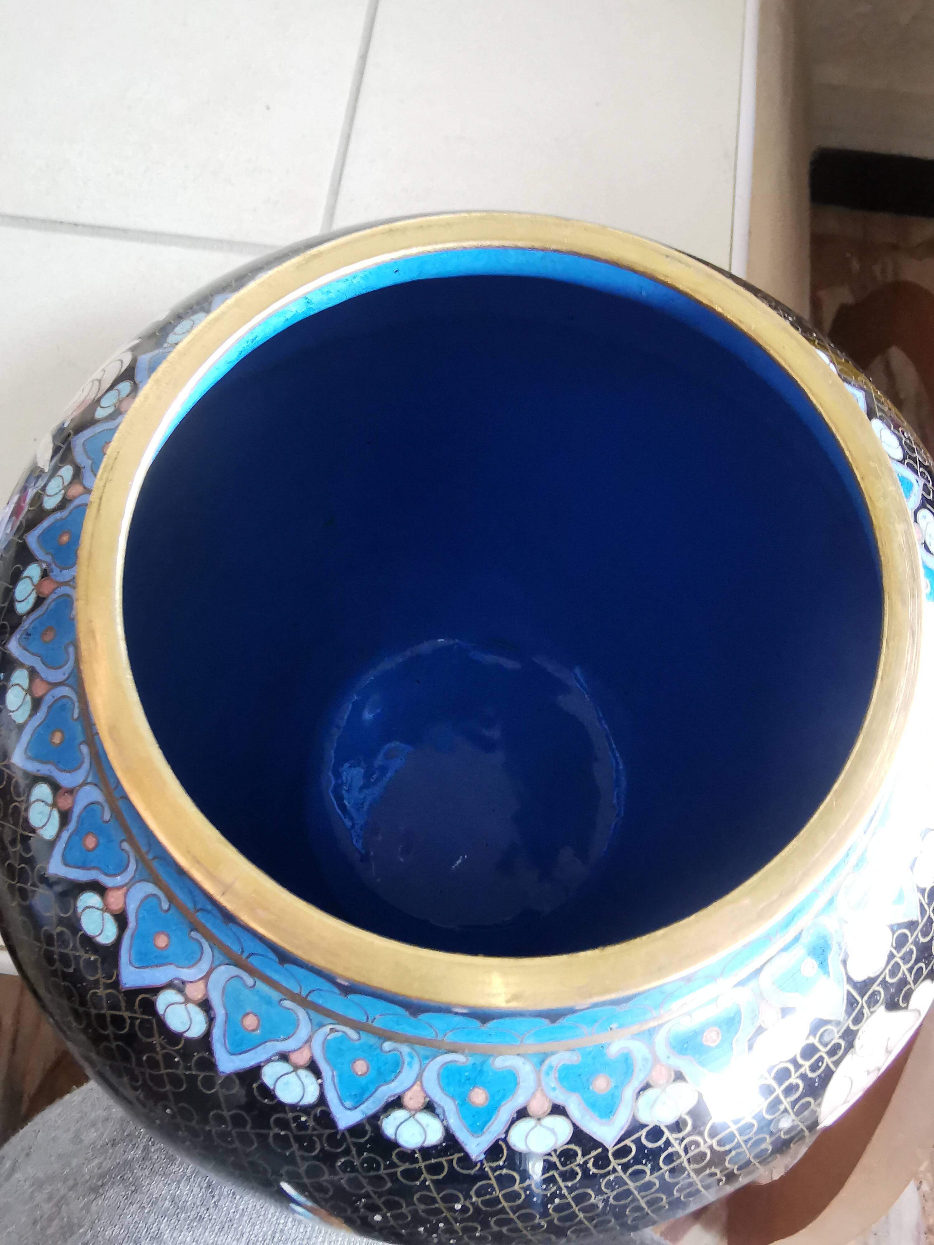 Victorian-era partitioned ginger pot