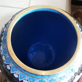 Victorian-era partitioned ginger pot
