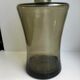 Carafe en verre fumé années 70