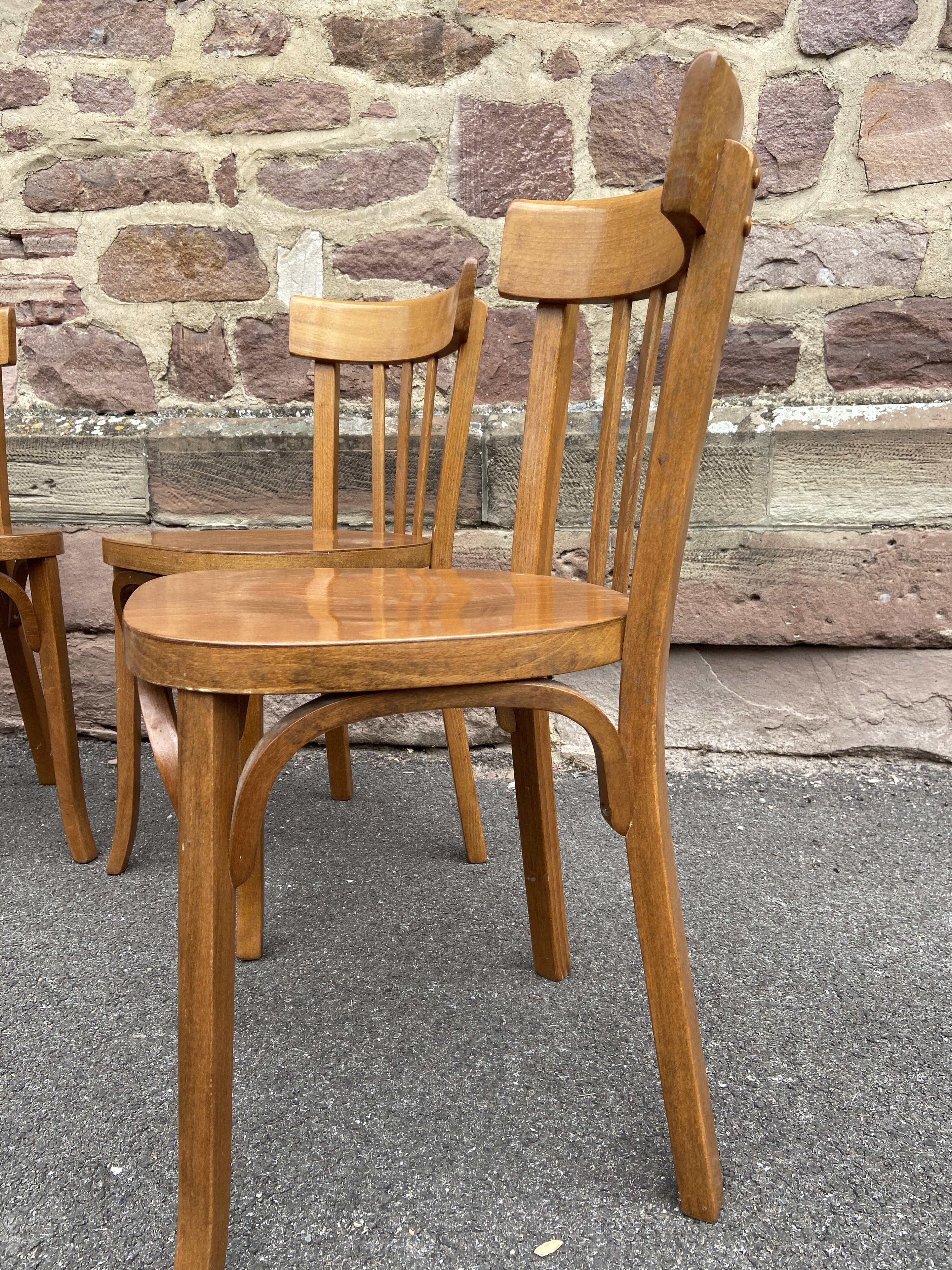 set of 4 Viennese chairs curved wood baumann Restaurant Paris bistro