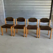 Set of 4 vintage chairs from the 70s/80s – Brown chocolate wood and fabric