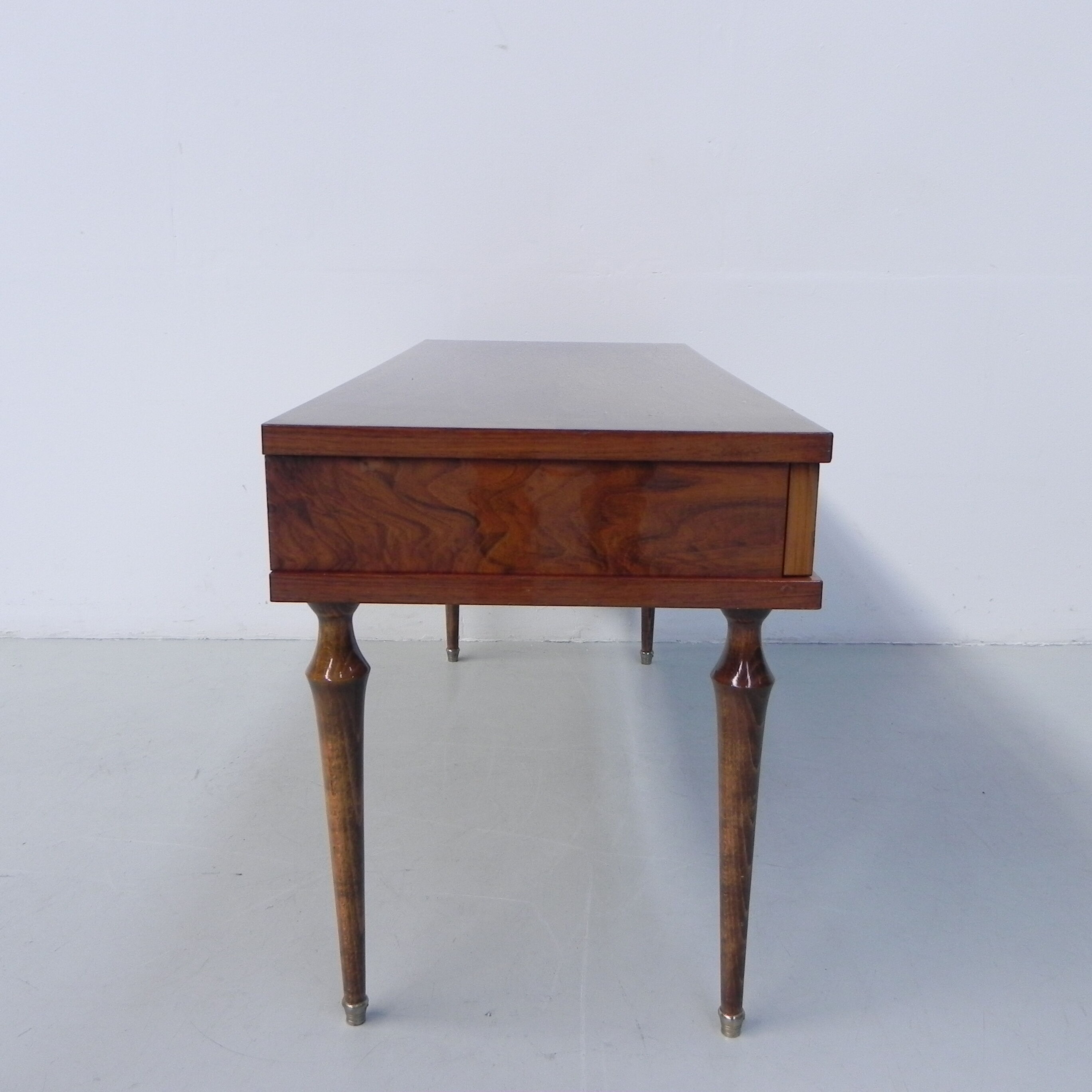 Bureau bas vintage avec 2 tiroirs NF ameublement