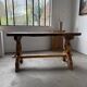 Table artisanale en orme massif, art populaire
