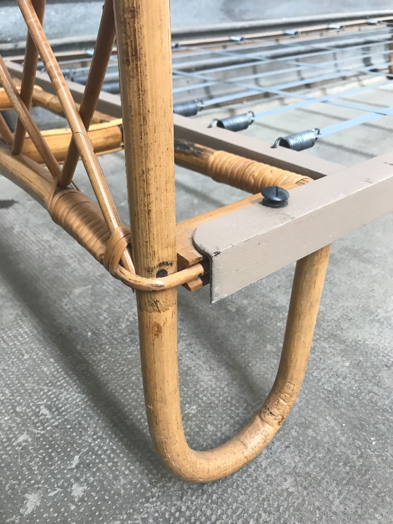 Bed rattan of the 1960s