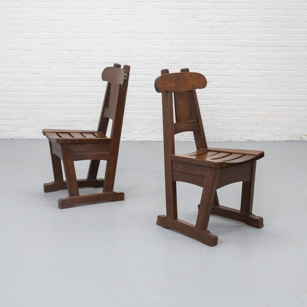 Ensemble de chaises de salle à manger brutalistes des années 1970