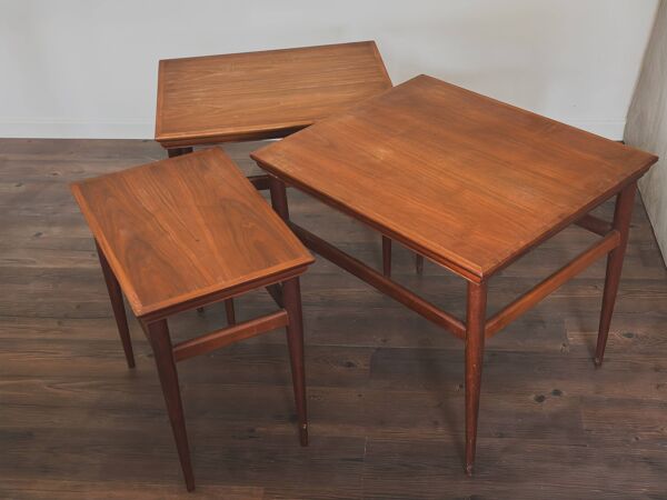 Tables gigognes en noyer, heritage, états-unis, 1958