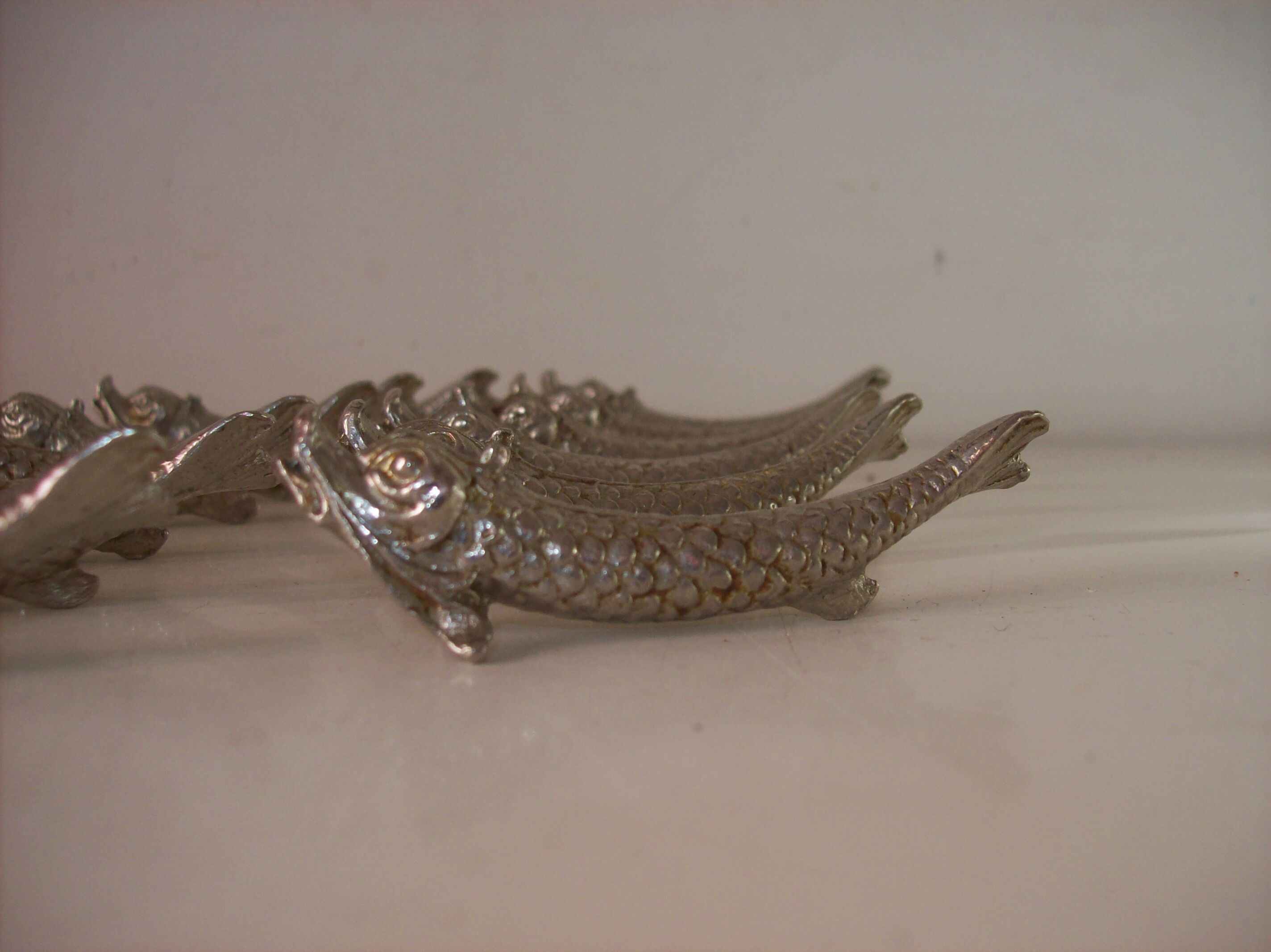 Set of 12 knife holders