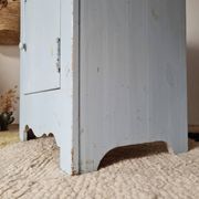 Meuble de rangement chiffonnier artisanal bleu